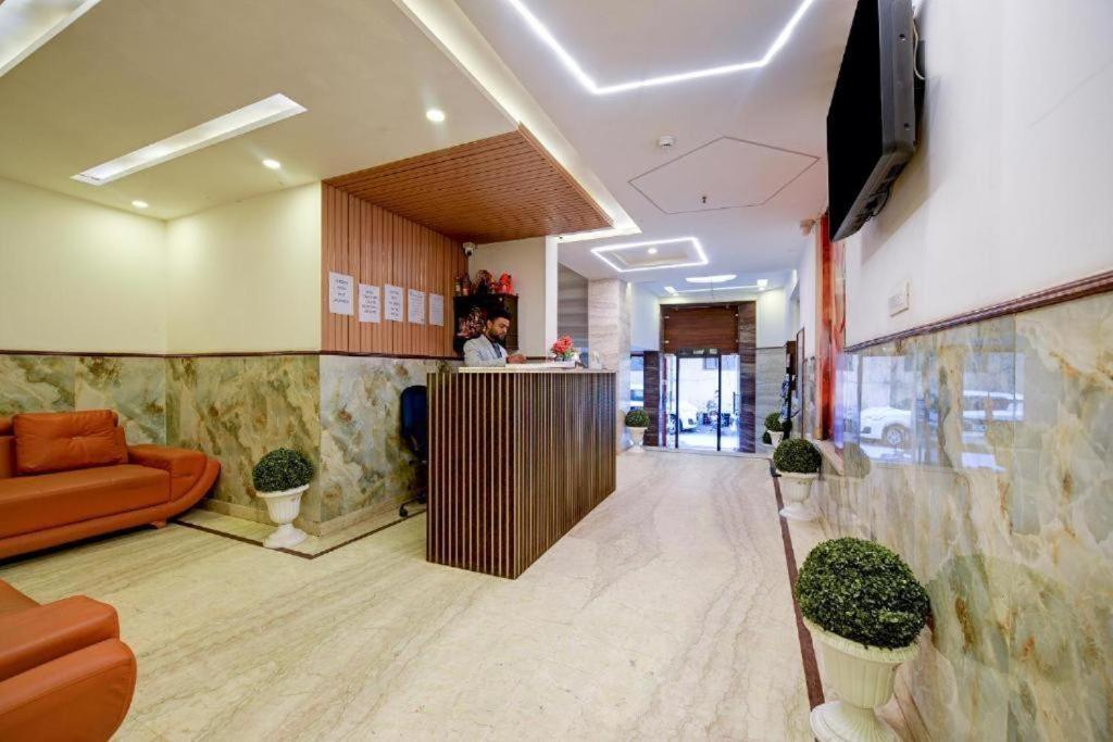 Hotel Rosewood Near Delhi Airport New Delhi Exteriör bild